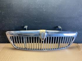 Fg-nav98-vt-ch-tl Lincoln 1998 To 2002 Vertical Front Bumper Grille Chrome N5807 Dg