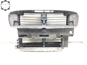 Gd9b-8475-ae Lincoln 2017-2020 Continental 3.7l Fwd Front Air Shutter Grille Oem