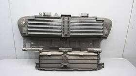Gd9b-8a261-aa Lincoln 2017 2020 Continental 3.7l V6 Front Air Shutter Grille Oem