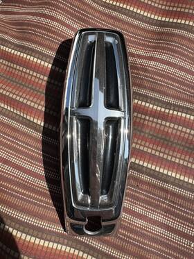 Mc5z-8213-ba Lincoln Lc5z8213ba 2020-2024 Aviator Front Grille Emblem Illuminated Oem Led