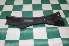 123-maserati Maserati 14-20 Ghibli Black Front Windshield Wiper Cowl Trim Panel Oem Factory Oe Wty