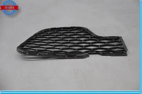 670010766 Maserati 14-20 Ghibli Front Left Side Bumper Grille Bezel Molding Cover Oem