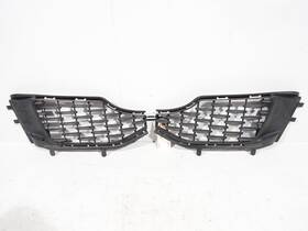 670041953 Maserati 2017-2024 Levante Front Right And Left Driver Lower Bumper Grill Oem
