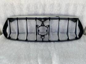 670047042 Maserati Levante Front Bumper Radiator Grille Chrome Black 2017-2020 Oem 6700470