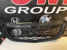 8t24-8a164 Mazda 2008 2009 2010 2011 Tribute Grille Oem