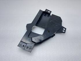 Dgh9-501u1 Mazda 2020 2021 - 2023 Cx-30 Front Bumper Grille Right Side Seal Plate Cover Oem