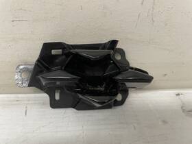 Dgj2-50154 Mazda 2020 2021 2022 2023 2024 Cx30 Grille Trim Cap Rh