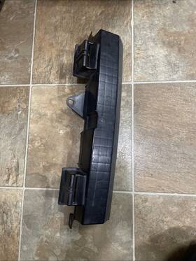 F151-500j1 Mazda 2004-2008 Rx-8 Front Bumper Cover Alinment Holder Oem
