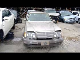 104-58611 Mercedes-benz Grille 124 Type E300d Fits 94-95 E-class 789475 104-58611 Mercedes-benz Grille 124 Type E300d Fits 94-95 E-class 789475