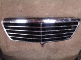 104-59005 Mercedes-benz Grille 210 Type E320 Fits 00-03 E-class 1136037