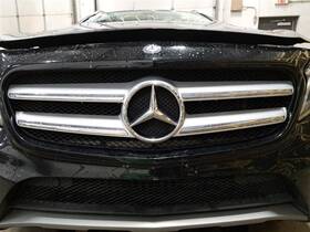 104-60318a Mercedes-benz Upper Grille 2015 Gla250 Sku#4022801