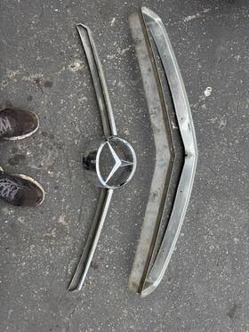 1138800021 Mercedes-benz 230sl 250sl 280sl W113 Front Grille Assembly
