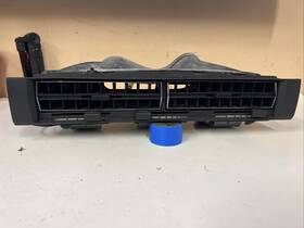 1268310130 Mercedes-benz 86-91 420 Sel 300se 560 W126 Heater Air Vent Grille Dashboard