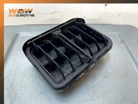 1718200975 Mercedes-benz 05-08 R171 Slk280 Slk350 Rear Right Trunk Air Breather Vent Oem