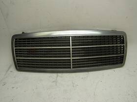 2028880323 Mercedes-benz Front Grille C230 1997 Radiator Grill Chrome Molding Trim Oem