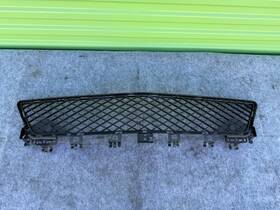 2048850624 Mercedes-benz 12-14 W204 C250 C300 Sedan Front Bumper Grille Mesh Trim Cover