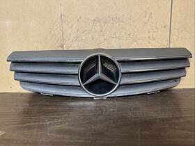 2098880052 Mercedes-benz 2003-2009 W209 Clk500 Clk55 Front Radiator Hood Grille Assembly Oem