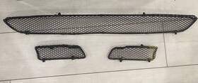 210-885-04-53 Mercedes-benz 00-02 W210 E320 E430 E55 Amg Front Bumper Center Lh Rh Lower Mesh Oem