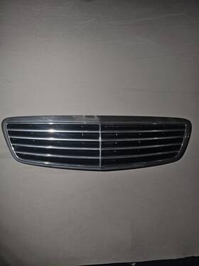 21188017837246 Mercedes-benz 2003-2009 E-class E320 W211 Front Main Grill Chrome Oem- Black Trim