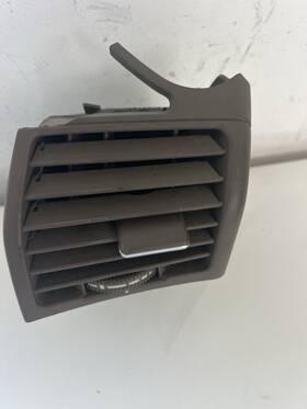 2158300154 Mercedes-benz 00-06 Cl500 Cl600 Cl5 Cl65 C215 Ac Heater Air Vent Nozzle Dash Left Oem