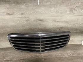 2218800283 Mercedes-benz Oem W221 S-class 2007-2009 Front Grille With Radar Cruise Option
