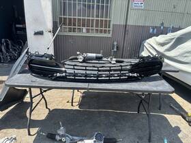 2978854100 Mercedes-benz 2022 W297 Eqs Front Bumper Lower Grille Oem