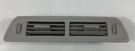 A1648301054 Mercedes-benz 2008-2012 Gl550 Gl320 Ml350 Rear A/c Air Vent Grill Oem
