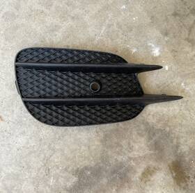 A2138856700 Mercedes-benz Original E W213 Amg Front Left Bumper Grille