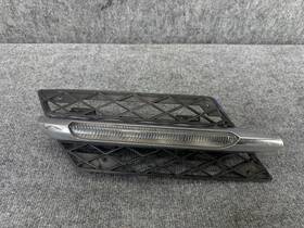 A2318851323 Mercedes-benz Front Bumper Grille Cover Left Side Assembly R231 Sl550 Sl63 Oem