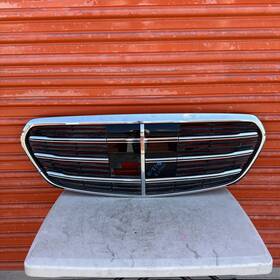 W222-a222 Mercedes-benz 2021 2022 2023 S-class S580 Sedan Upper Grill Grille Oem Used