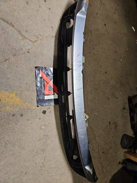 104-02186 Mercury 10-11 Milan Grille Lower Trim Satin Alum Finish Horizontal Billet Oem
