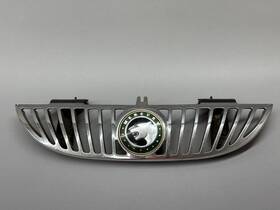 F6wy-8200-a Mercury Oem Cougar Xr-7 2 Door Chrome Grille With Emblem 1996 - 1997