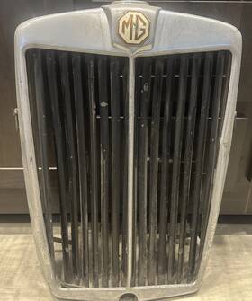 454-707 Mg Tc Td Chrome Front Frame Grill Assembly
