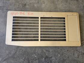 104.zz4908 Miscellaneous - Recreational Vehicles 2008 Alfa See Ya 8.3l Cummins Rv Coach Used Rear Side Cooling Grille Panel