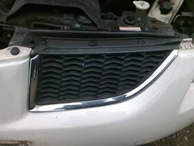 104-59240bl Mitsubishi Driver Left Grille Gray Fits 04-06 Galant 804267