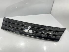 62310w130p Mitsubishi 22-23 Outlander Upper Black Grille P/n Genuine Used Oem