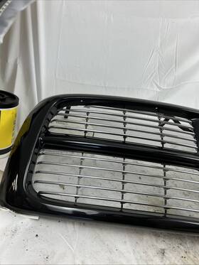 55077811ab Mopar Grille 55077811ab Mopar Grille