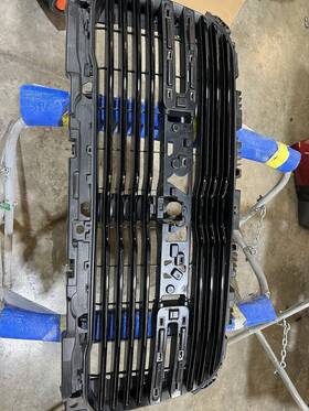 68443251aa Mopar 2019-2022 Ram 2500 3500 Radiator Grille Oem New Genuine