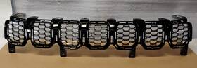 2024-20245 Mopar 7re36sz0aa Oem Jeep Compass Chrome Texture Grille Without Cam