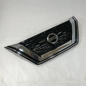 104-13206 Nissan Oem Grille For Rogue Assy Chrm Blk-text W-emblem Pitted