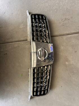2pl0141 Nissan 2004 2005 2006 Maxima Front Bumper Grille Chrome Oem 04-06
