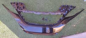 62070-6wk7a Nissan Genuine Grille Surround Dammaged For Repair See Photos