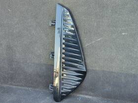 62256-6yu0a Nissan 2024 Sentra Front Bumper Lower Grille Finisher Right Side Oem 622566yu0a 62256-6yu0a Nissan 2024 Sentra Front Bumper Lower Grille Finisher Right Side Oem 622566yu0a