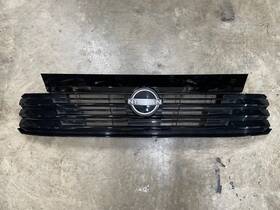 62310-7lg0a Nissan 2025 Kicks Sv Front Bumper Upper Radiator Grille Black Oem