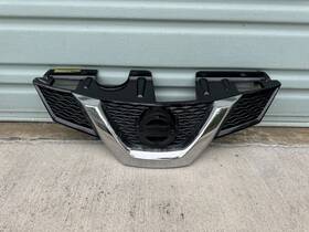 62310-9ta0a Nissan 2014-2016 Rogue Front Bumper Upper Grille Chrome Oem