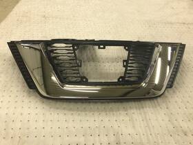 9tg0b Nissan 62310 2017-2019 Rogue Grille Oem Upper Front Bumber Grill Very Nice