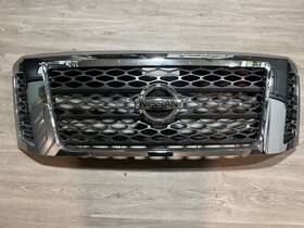 62310-ez70b Nissan Genuine Titan Chrome Grille
