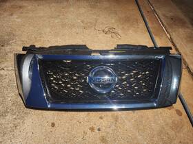 623103ka0b Nissan 2013-2016 Pathfinder 3.5 Front Upper Chrome Grill With Camera Scuffs L K