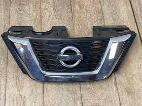 623106fl0a Nissan Fits 2017 - 2020 Rogue Front Bumper Upper Grille Chrome Bezel
