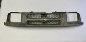 62310-72000 Nissan 623107z000 Oem I Genuine Xterra 00-01 Front Grille Assembly -